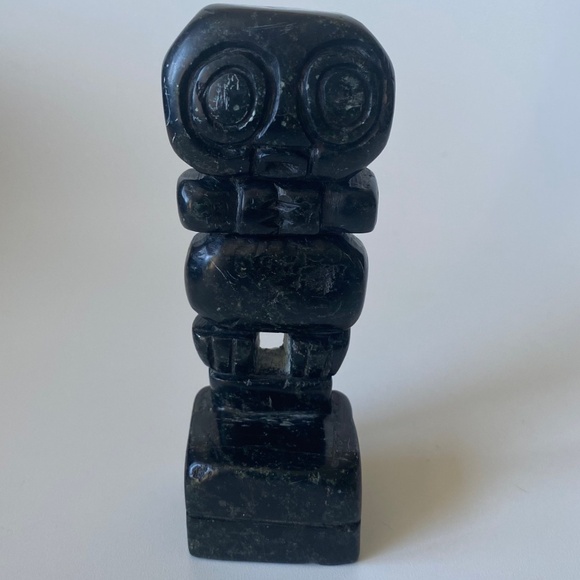 Vintage Billiken Figurine: Good Luck Charm Doll, Hand-Carved in Black Onyx - Picture 1 of 9